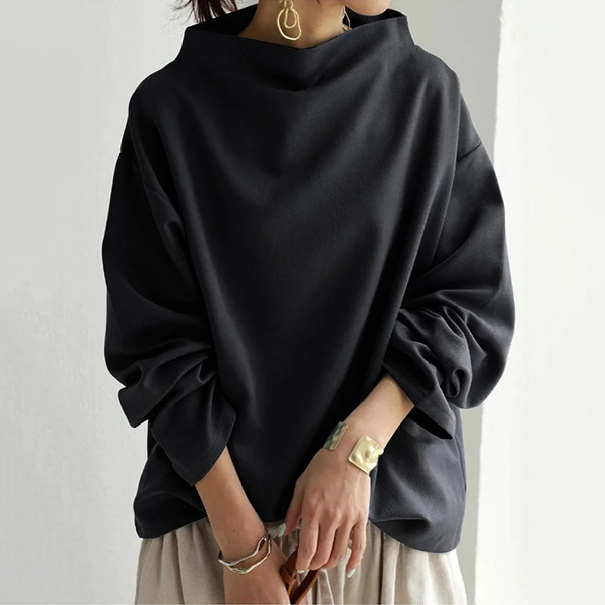 Chic Mock Neck Pullover for Women - Image 3
