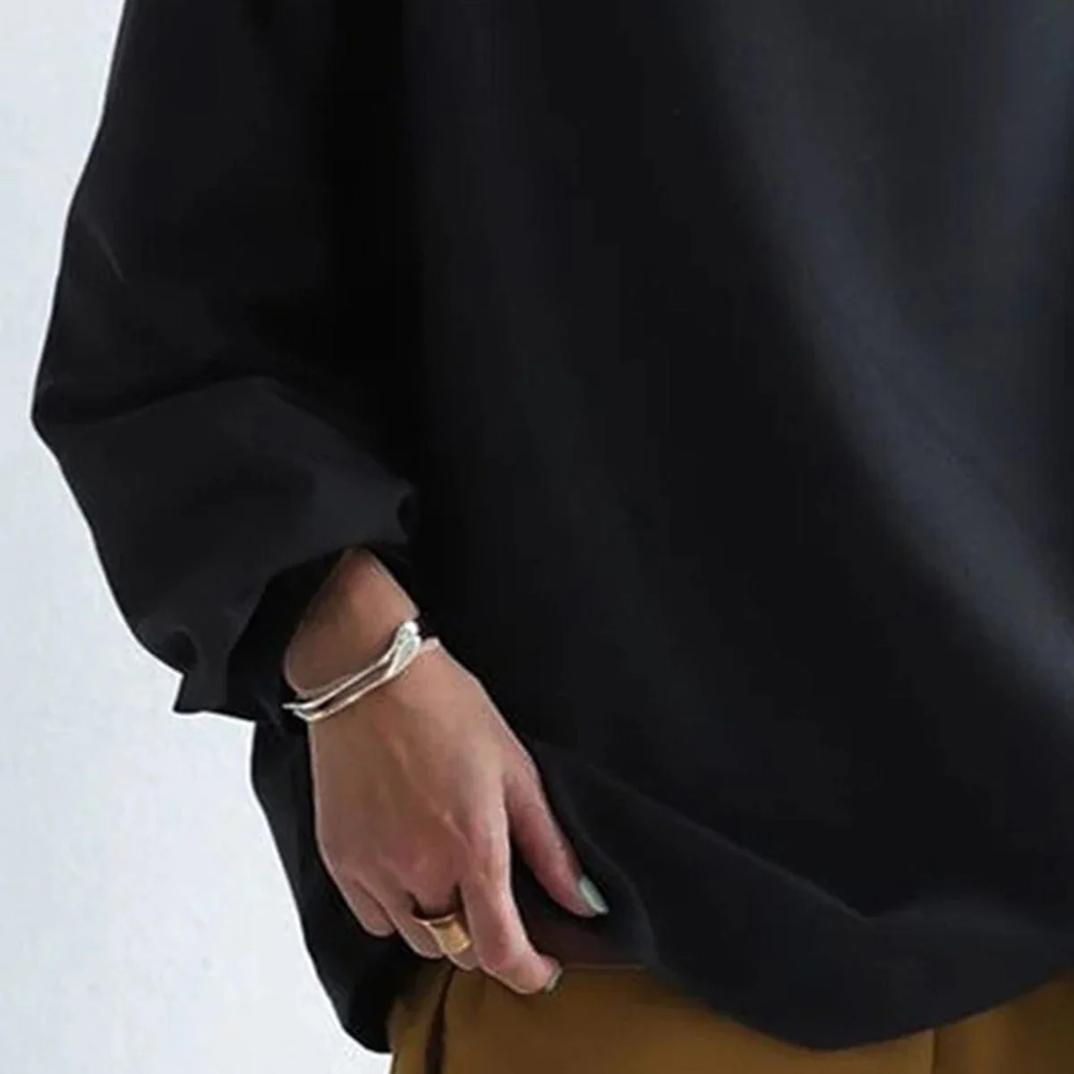 Chic Mock Neck Pullover for Women - Image 5