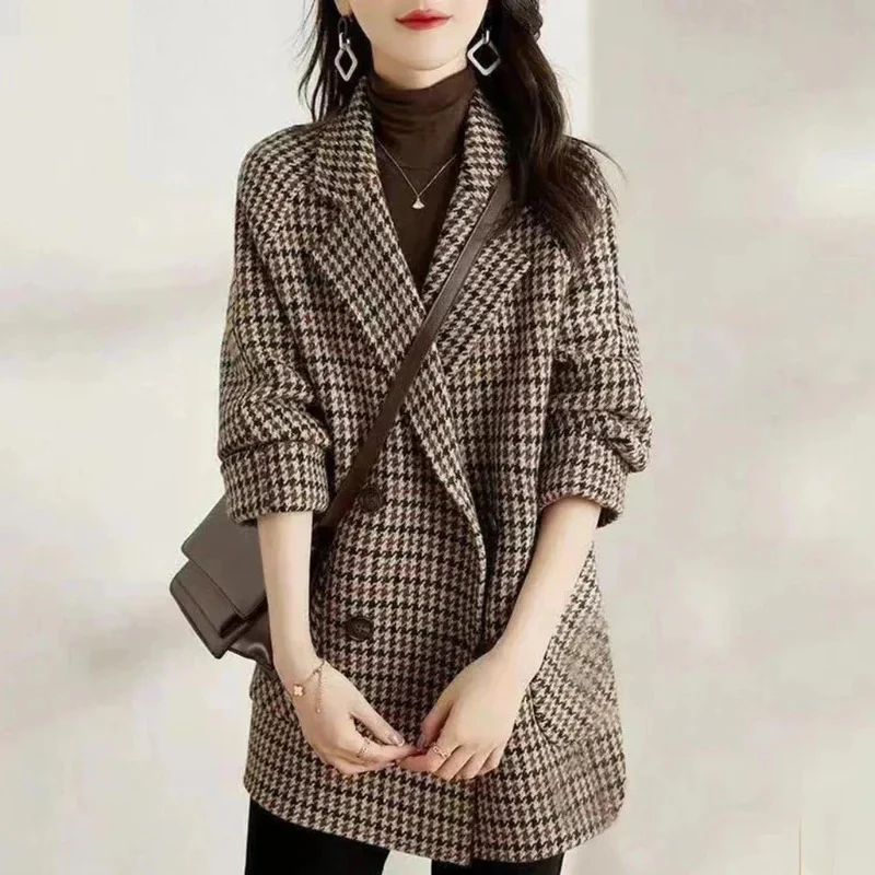 Classic Double Breasted Tailored Checkered Coat for Women - Image 4