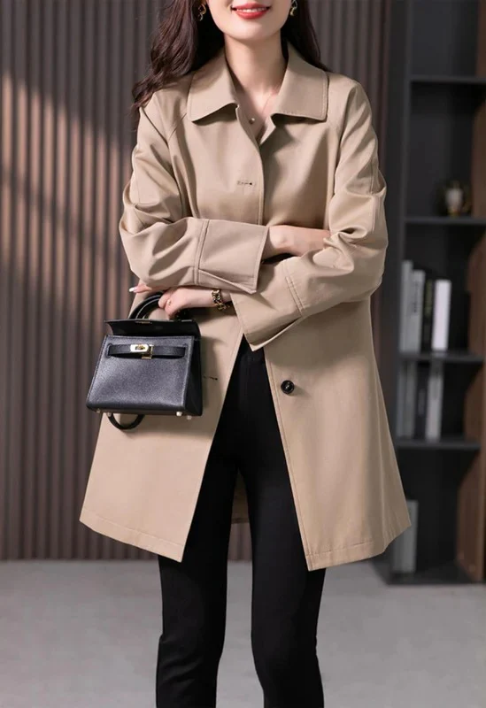 Classic Short Single Breasted Coat for Women - Image 3