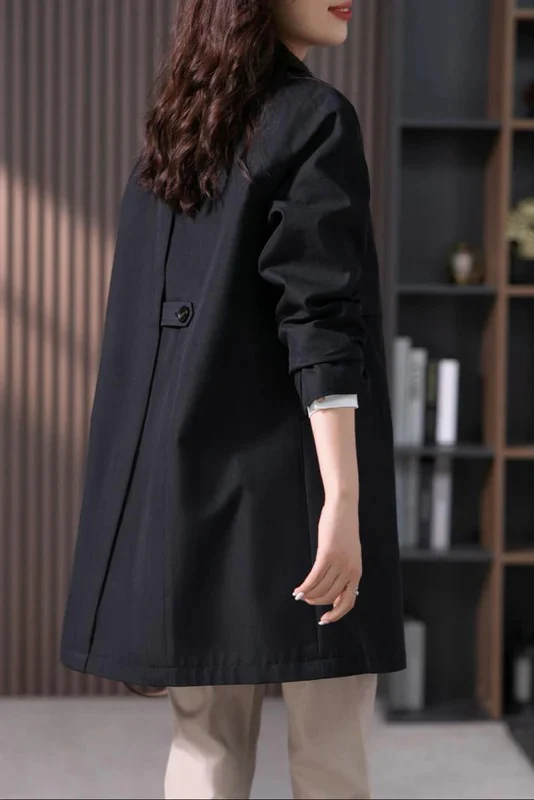 Classic Short Single Breasted Coat for Women - Image 6