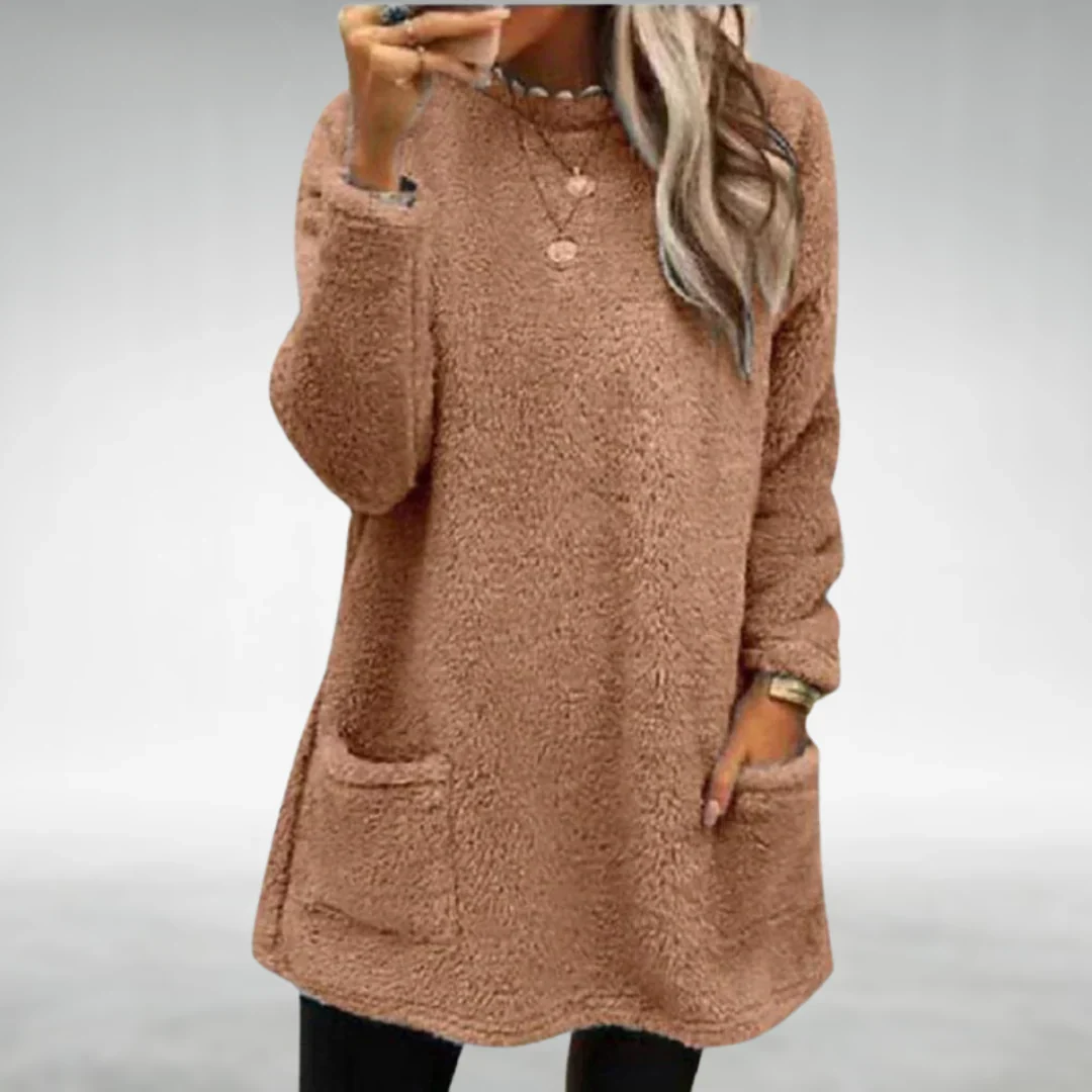 Cozy Fleece Crewneck Pullover for Women - Image 5
