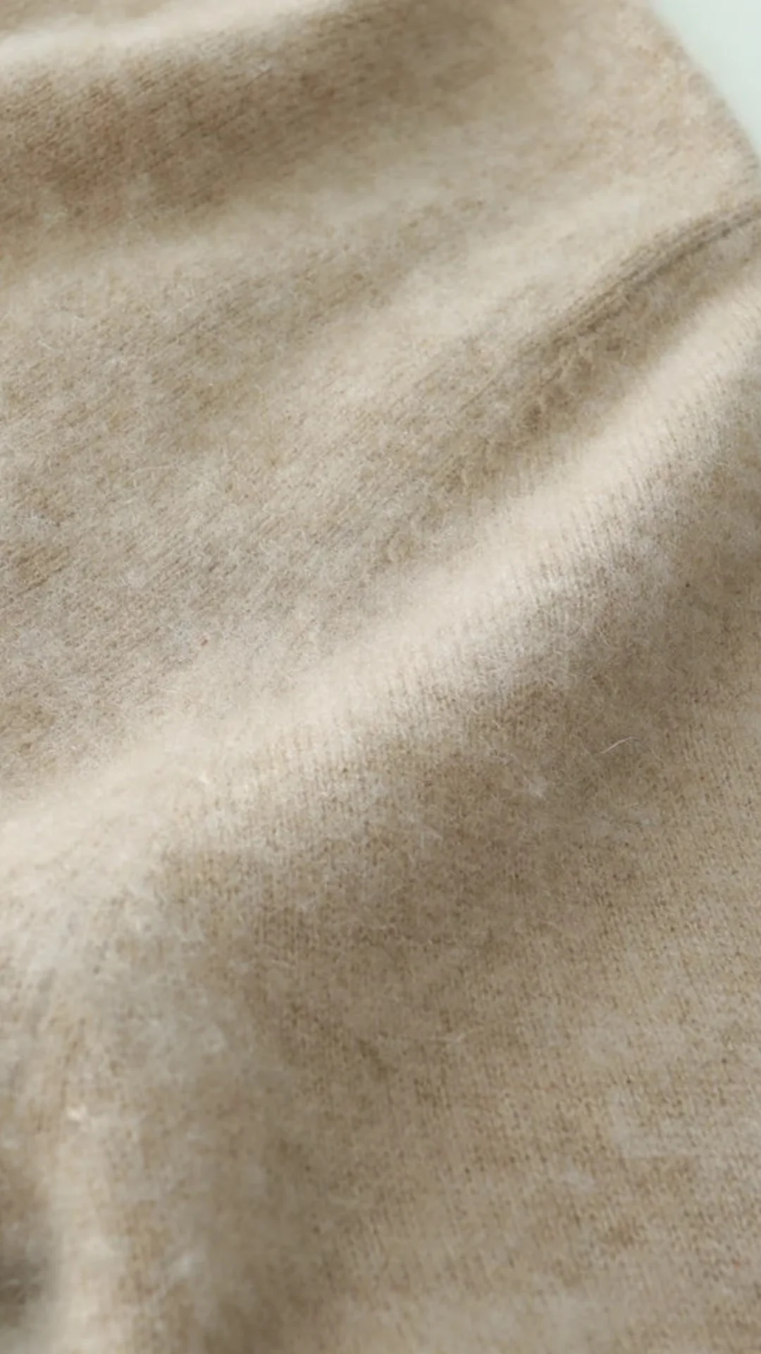 V-Neck Wrap Cashmere Sweater for Women - Image 16
