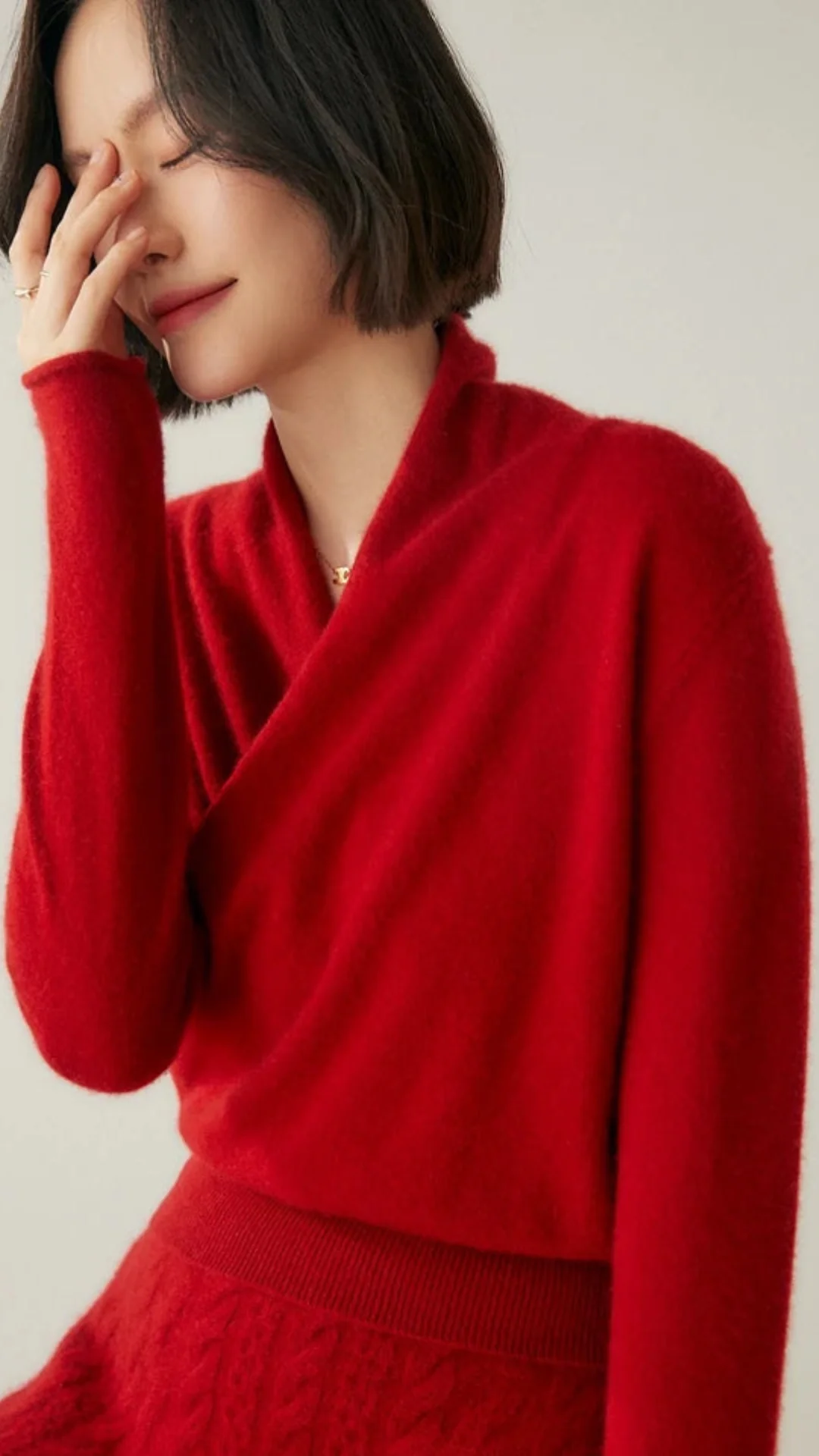 V-Neck Wrap Cashmere Sweater for Women - Image 8