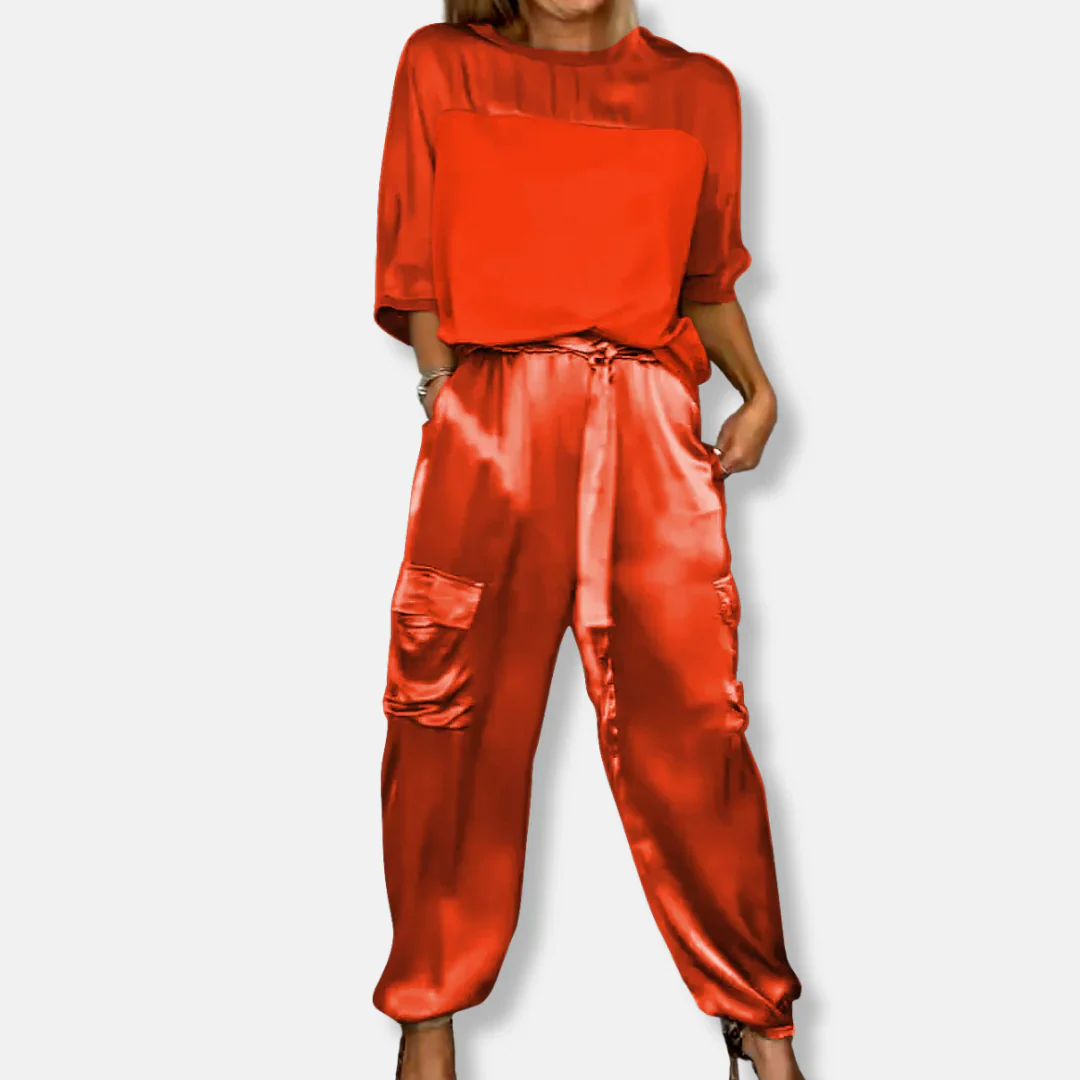 Women’s Relaxed Fit Two Piece Loungewear Set - Image 9