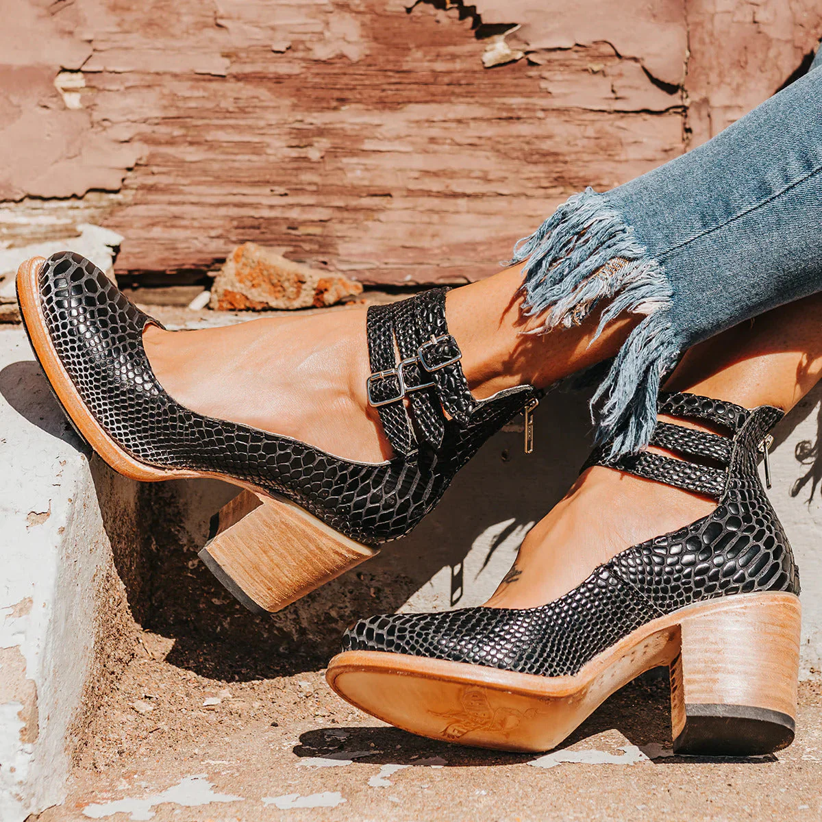 Women’s Vintage Triple Strap Heels - Image 9