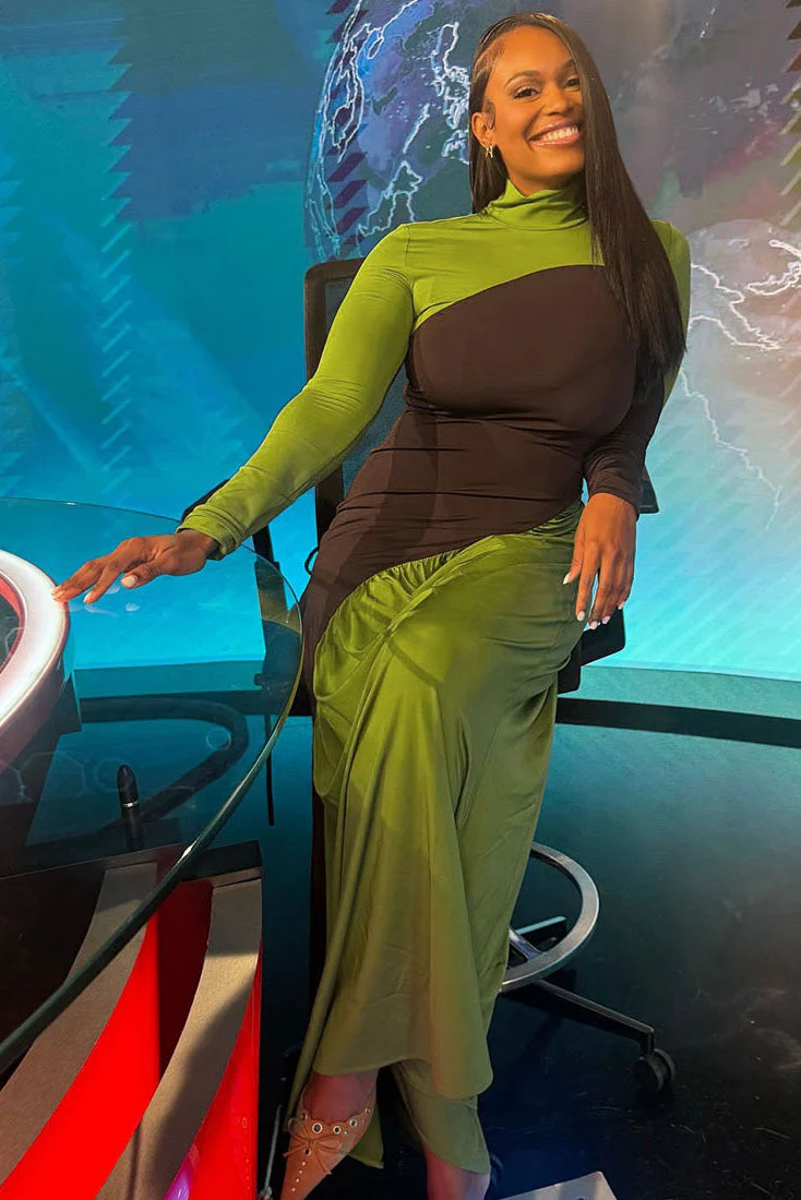 Women’s Chic Colorblock Turtle Neck Maxi Dress - Image 11