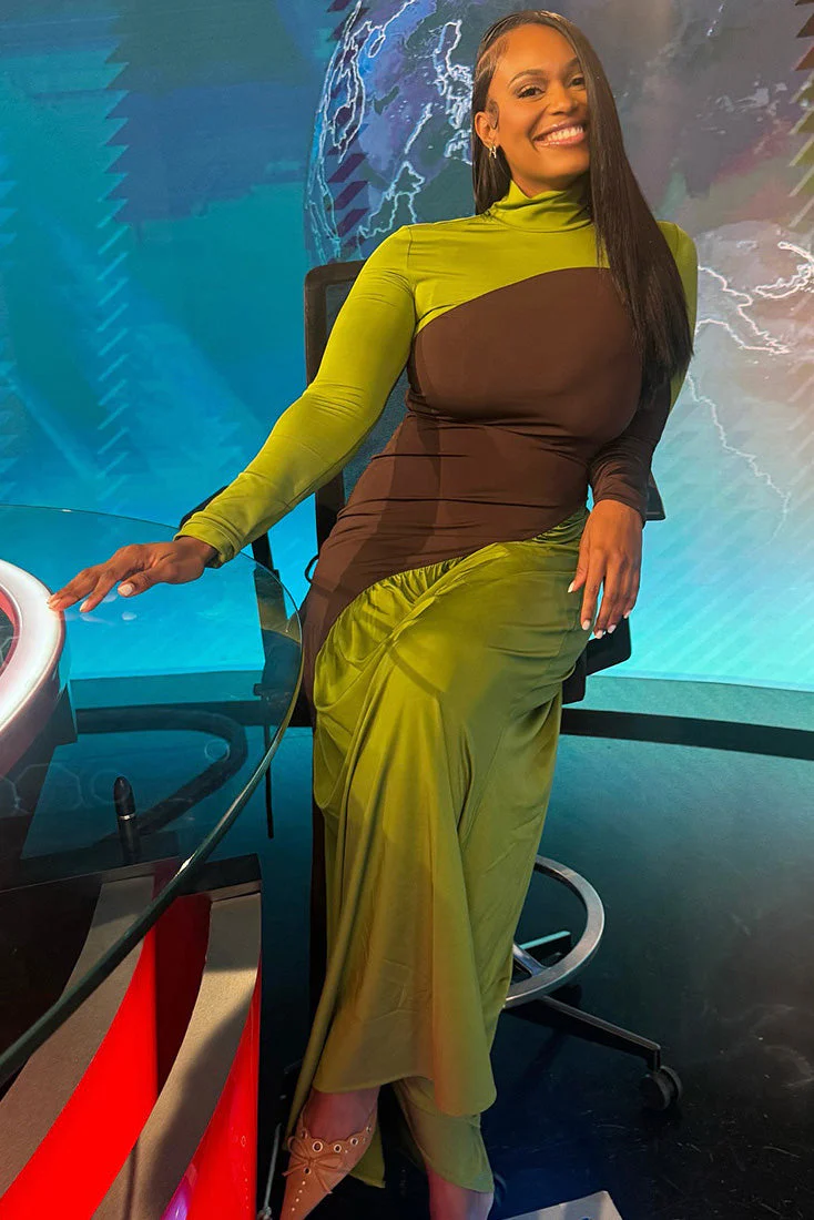 Women’s Chic Colorblock Turtle Neck Maxi Dress - Image 8