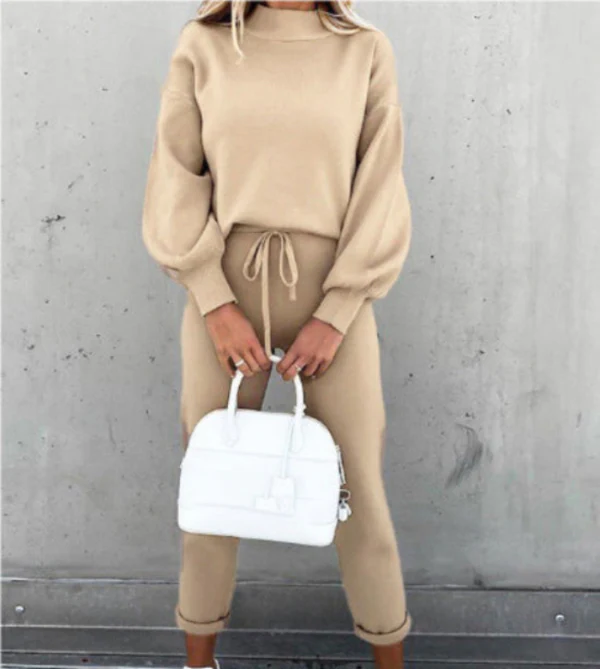 Women’s Comfortable Knit Sweater and Pants Set - Image 3