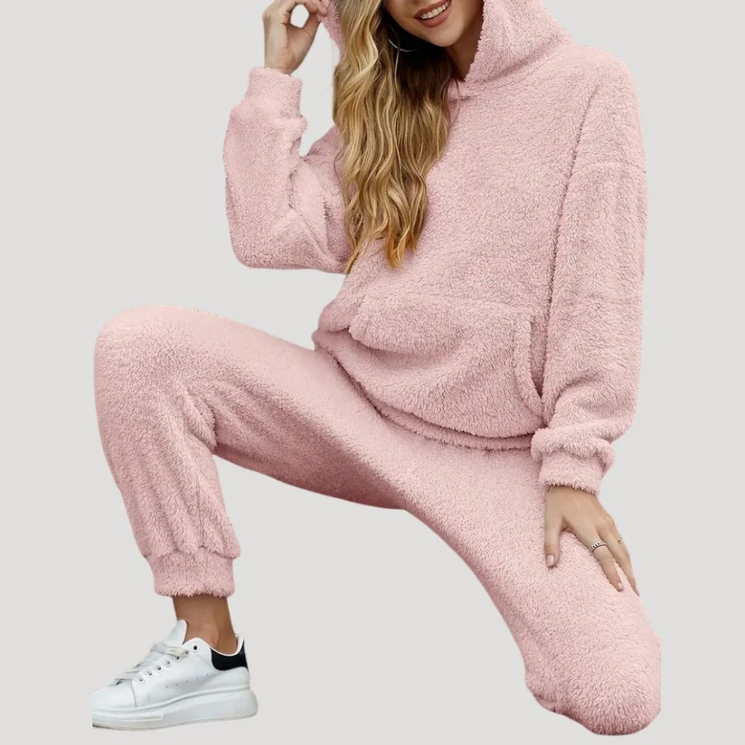 Women's Cozy Two Piece Fleece Loungewear Set - Image 6